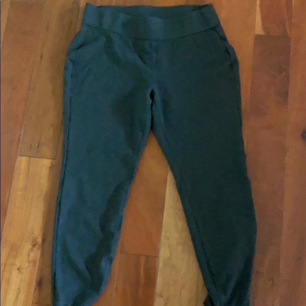 Eileen Fisher cropped leggings